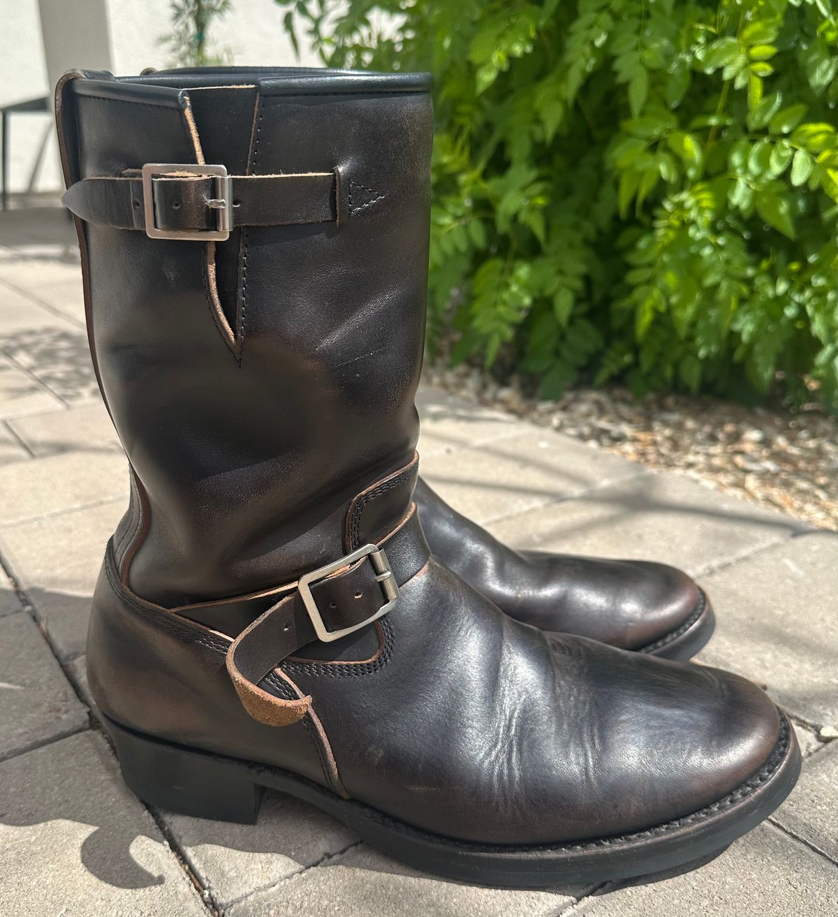 Photo by austinrylees on April 4, 2026 of the Addict Boots AB-01 Engineer Boots in Maryam Black Teacore Horsebutt.