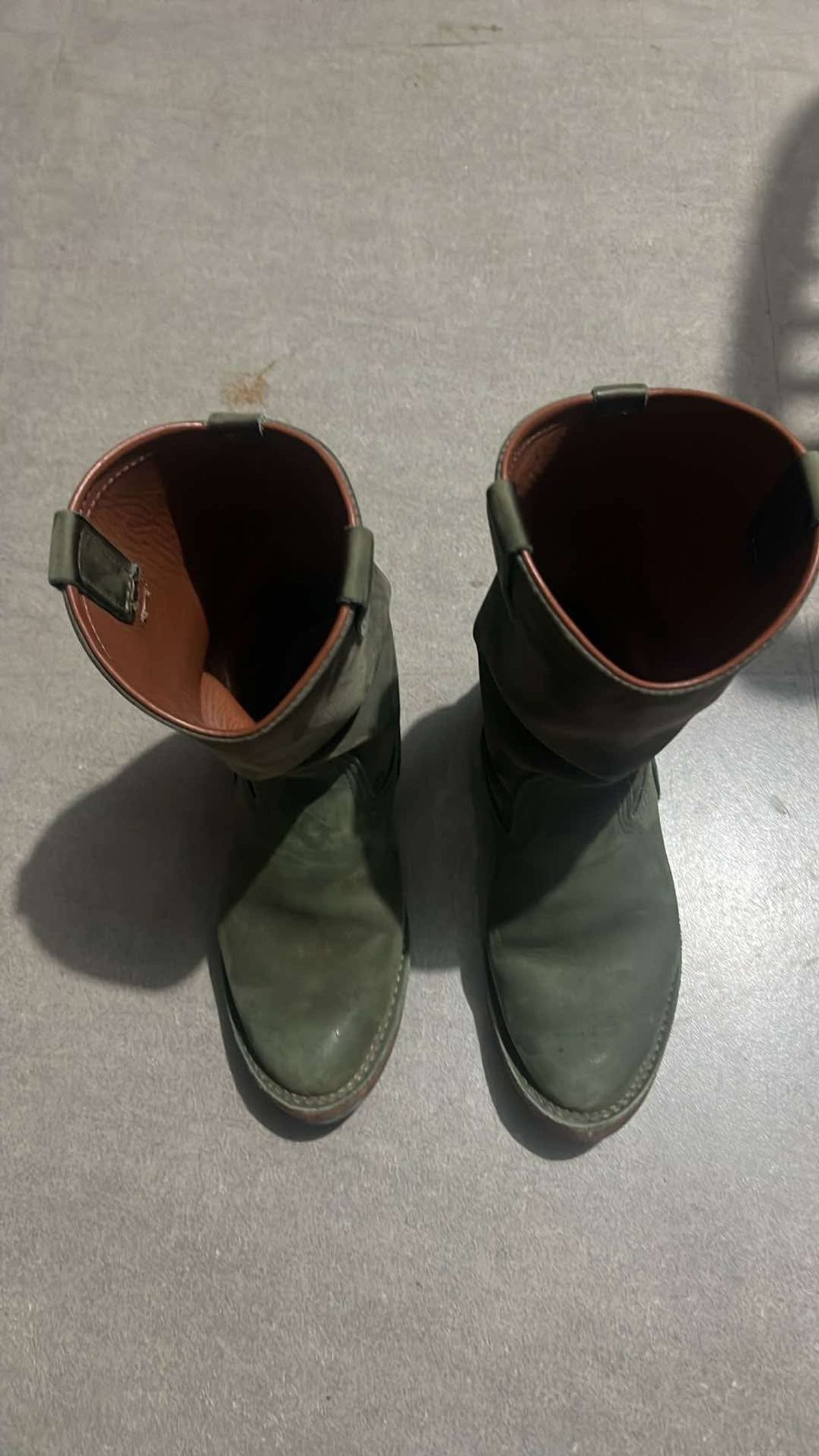 Photo by elmer.richard on February 5, 2025 of the Wesco Morrison in Olive Burlap.