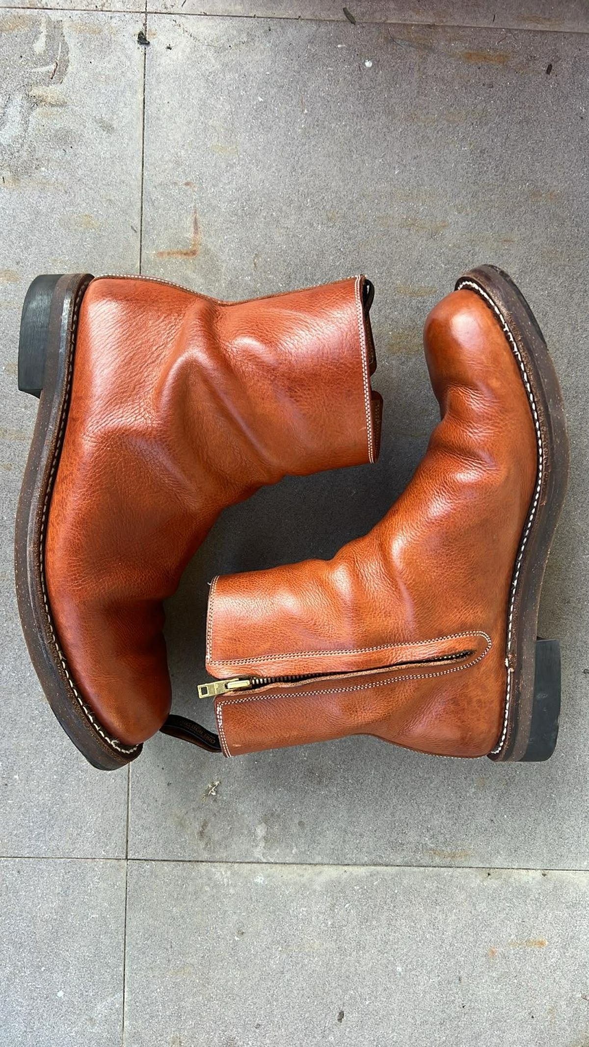 Photo by elmer.richard on January 5, 2026 of the Rolling Dub Trio Casper Boot in Brown Vachetta Virgilio.