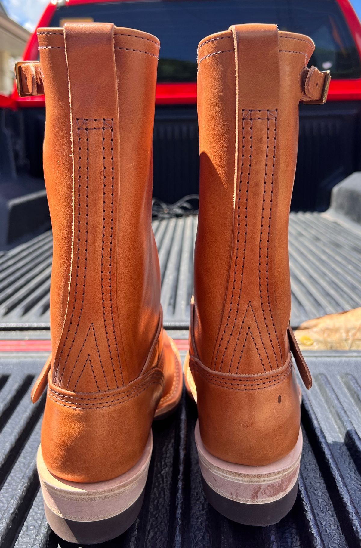 Photo by elmer.richard on November 9, 2023 of the Wesco Boss Engineer Boot in Wickett & Craig Buck Brown Traditional Harness.