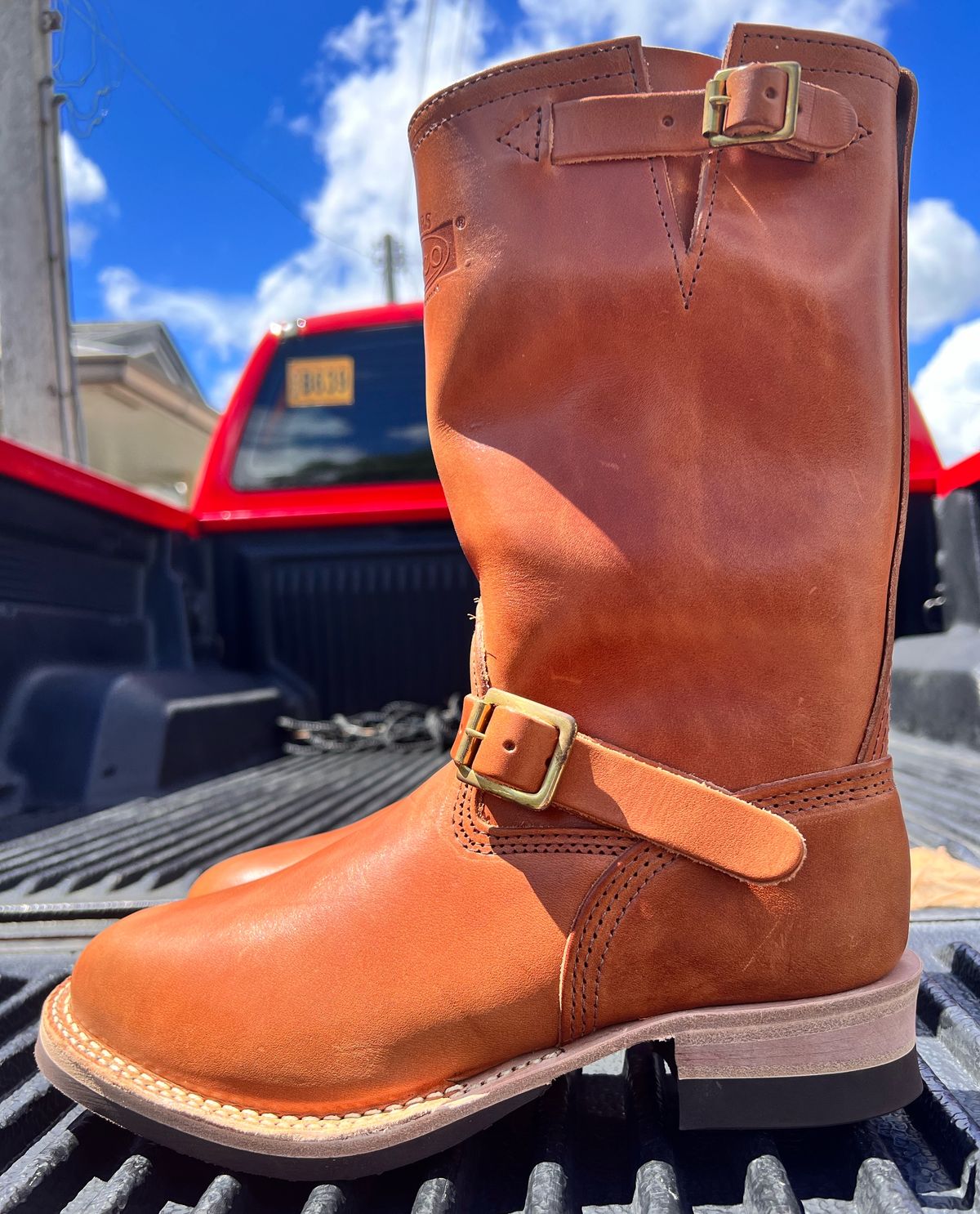 Photo by elmer.richard on November 9, 2023 of the Wesco Boss Engineer Boot in Wickett & Craig Buck Brown Traditional Harness.