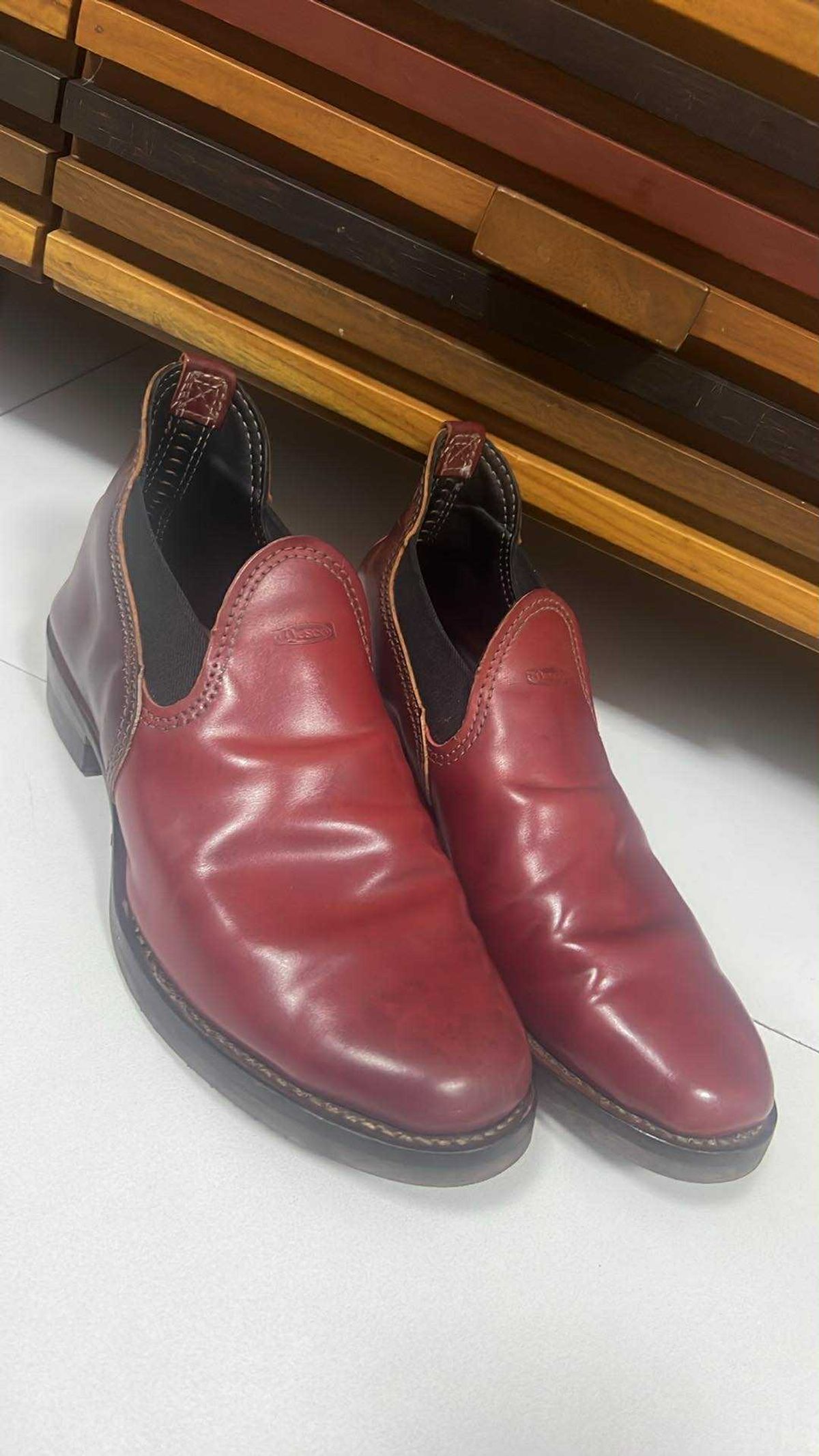 Photo by elmer.richard on October 5, 2025 of the Wesco Romeo in Shinki Ruby Red And Brown Shell Cordovan.