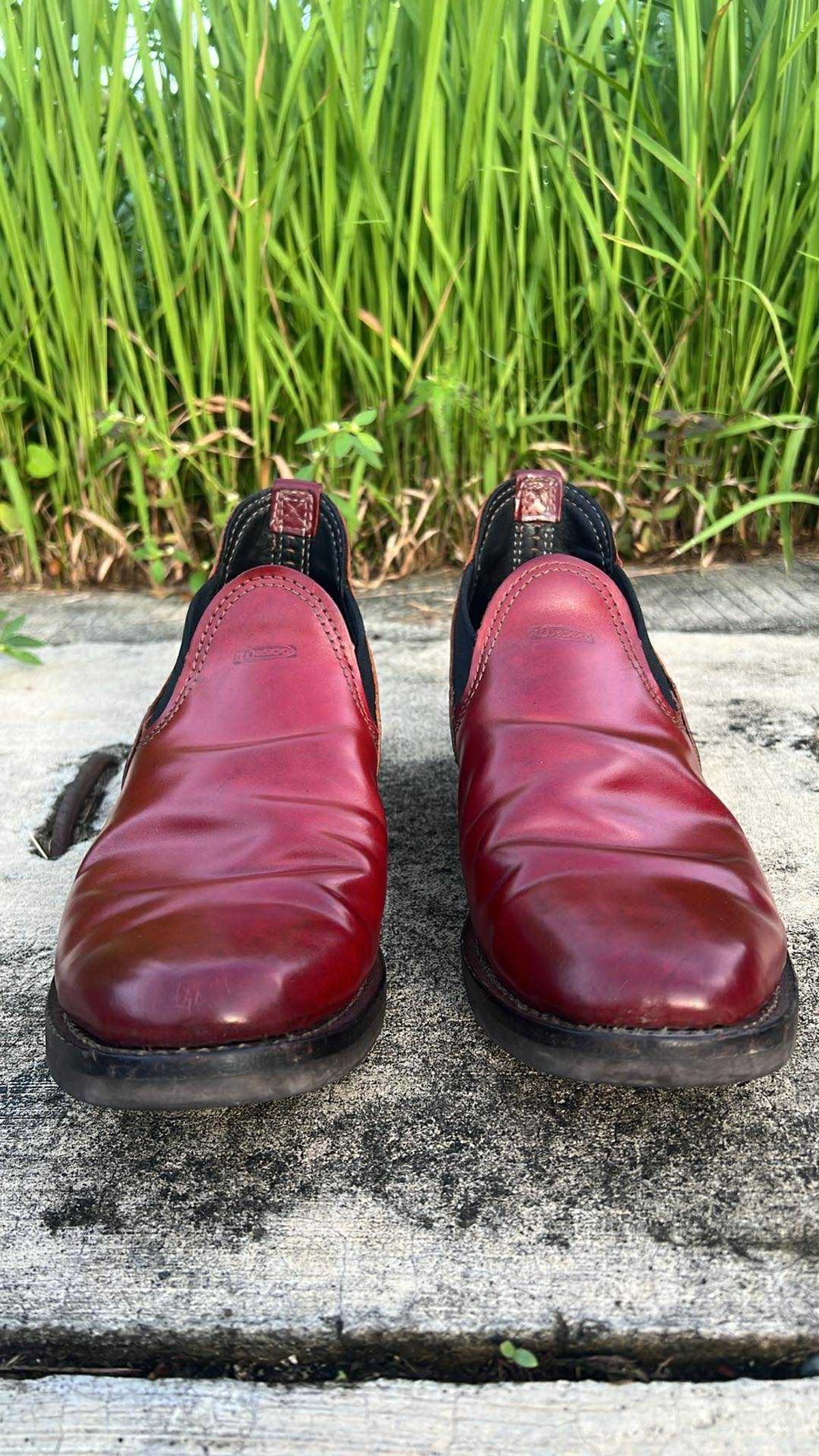 Photo by elmer.richard on November 4, 2025 of the Wesco Romeo in Shinki Ruby Red And Brown Shell Cordovan.