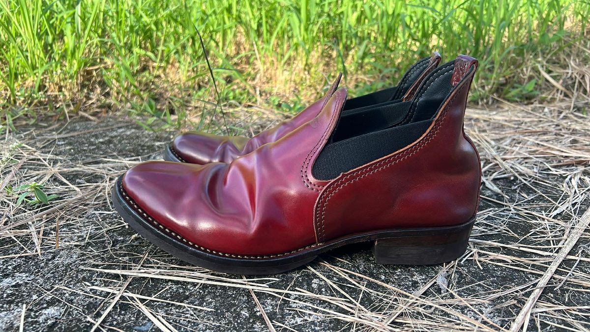 Photo by elmer.richard on December 3, 2025 of the Wesco Romeo in Shinki Ruby Red And Brown Shell Cordovan.