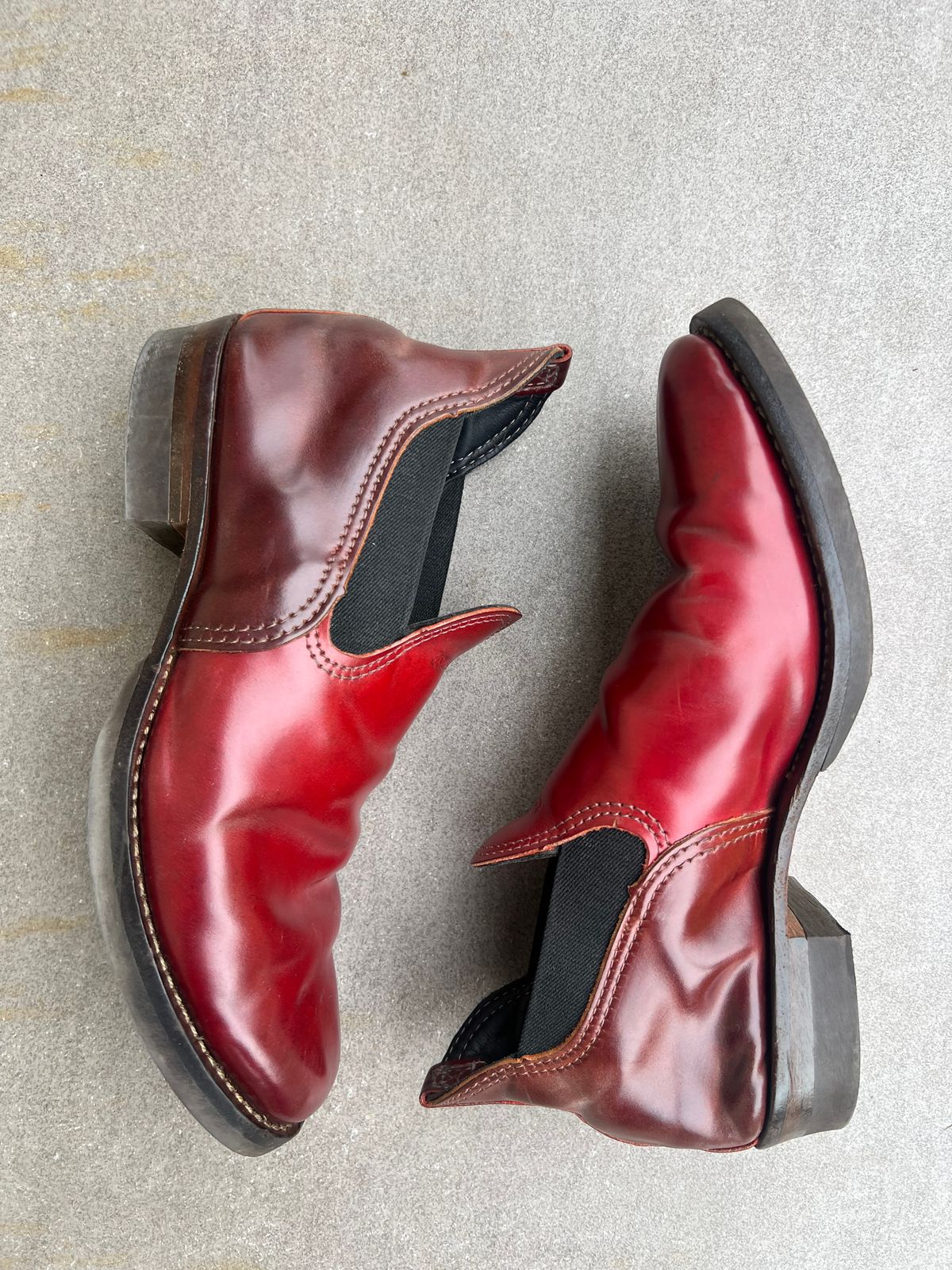 Photo by elmer.richard on February 4, 2026 of the Wesco Romeo in Shinki Ruby Red And Brown Shell Cordovan.