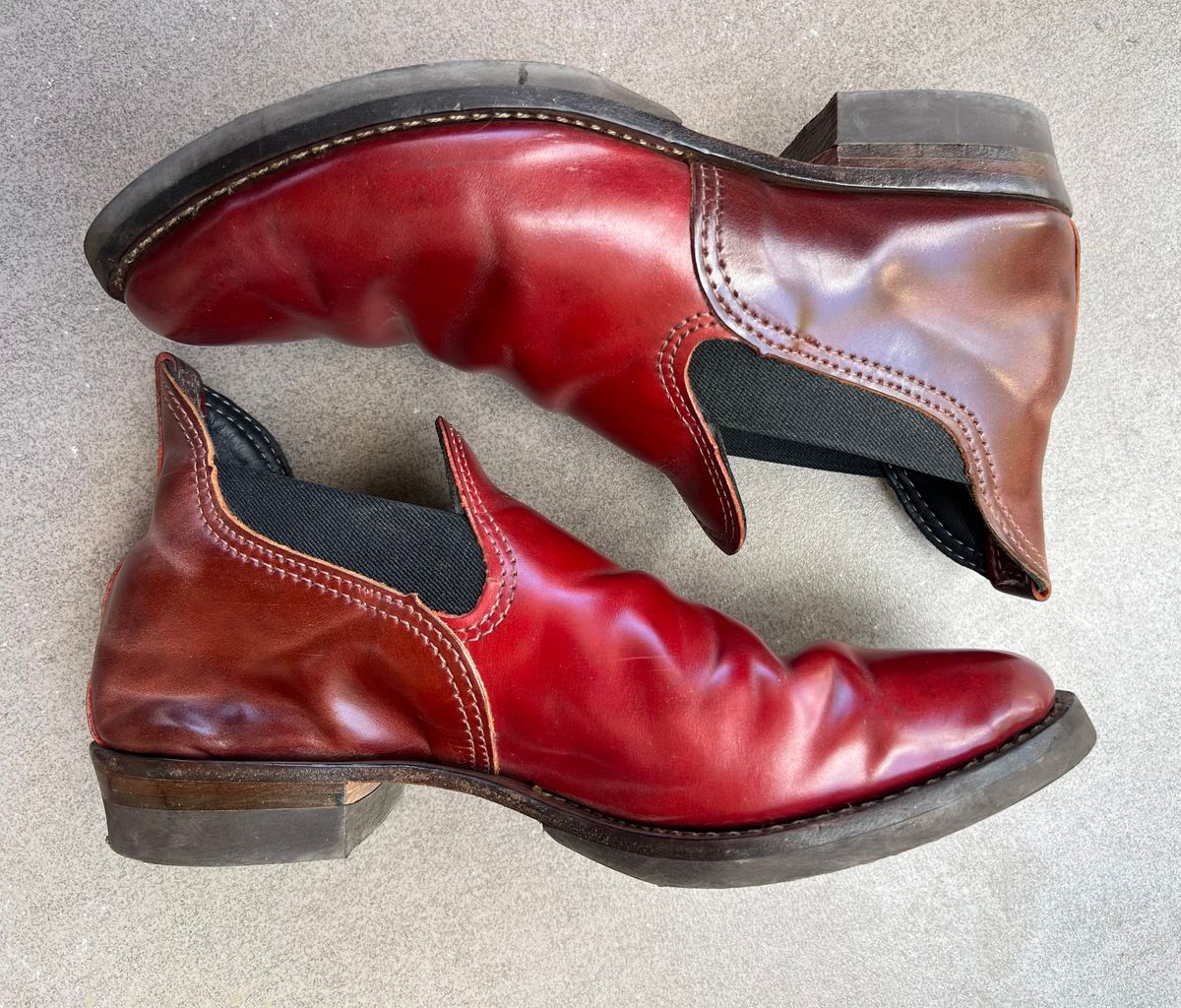 Photo by elmer.richard on April 6, 2026 of the Wesco Romeo in Shinki Ruby Red And Brown Shell Cordovan.