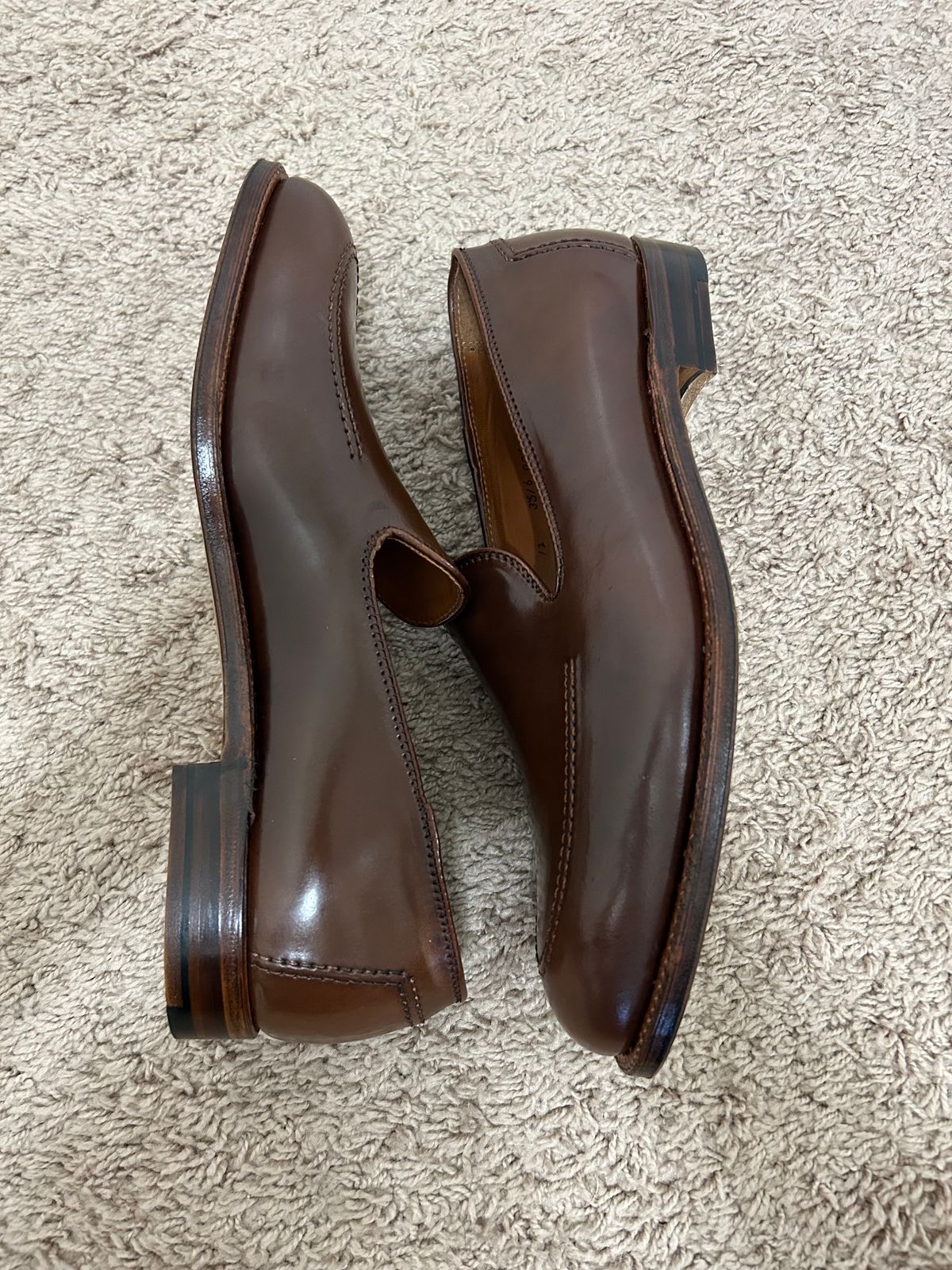 Photo by maguire6859 on October 9, 2023 of the Alden Plain Toe Loafer in Horween Ravello Shell Cordovan.