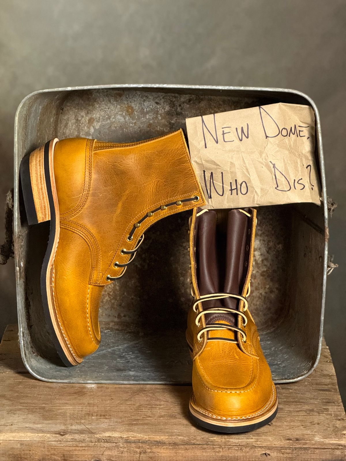 Photo by DocLineman on October 3, 2025 of the Nicks Ranger MTO in Horween Acorn Cypress.