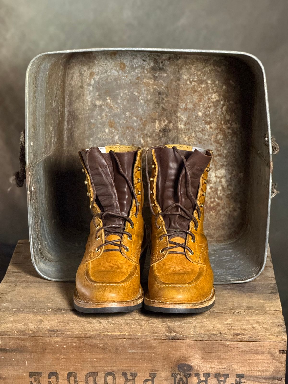 Photo by DocLineman on October 9, 2025 of the Nicks Ranger MTO in Horween Acorn Cypress.