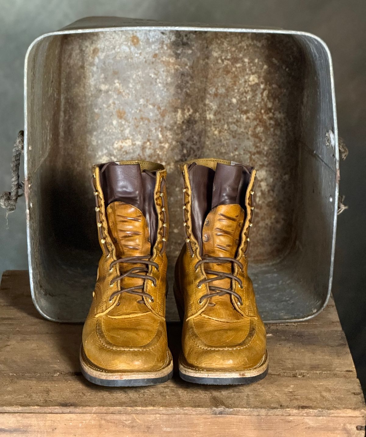 Photo by DocLineman on October 31, 2025 of the Nicks Ranger MTO in Horween Acorn Cypress.