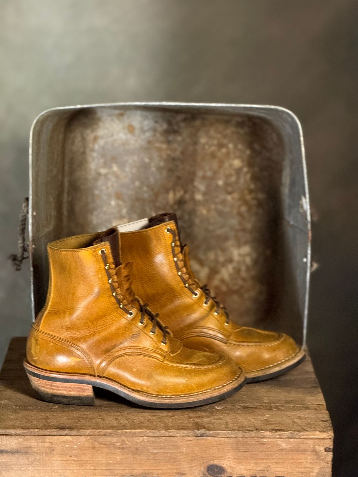 Photo by DocLineman on October 31, 2025 of the Nicks Ranger MTO in Horween Acorn Cypress.