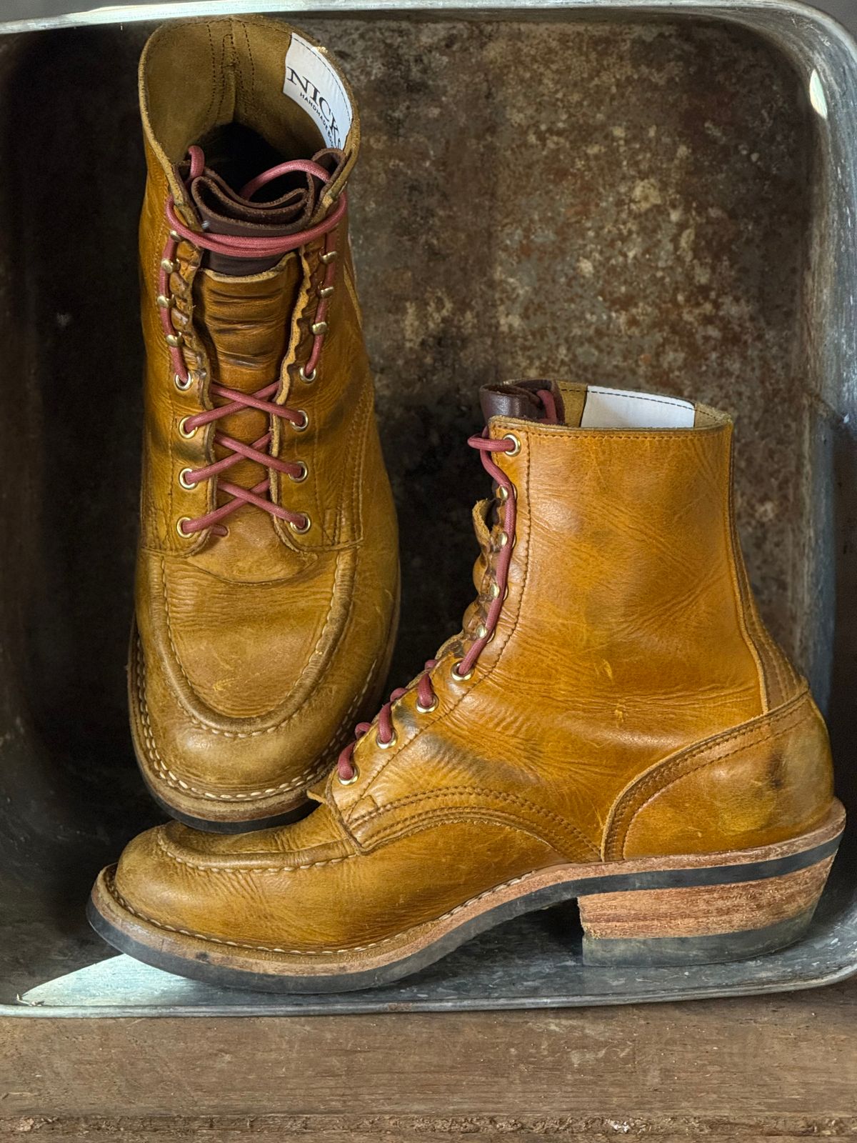 Photo by DocLineman on December 1, 2025 of the Nicks Ranger MTO in Horween Acorn Cypress.