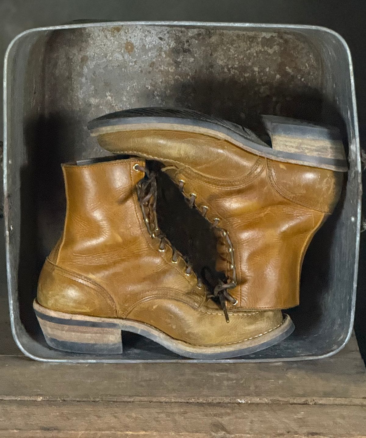 Photo by DocLineman on January 25, 2026 of the Nicks Ranger MTO in Horween Acorn Cypress.