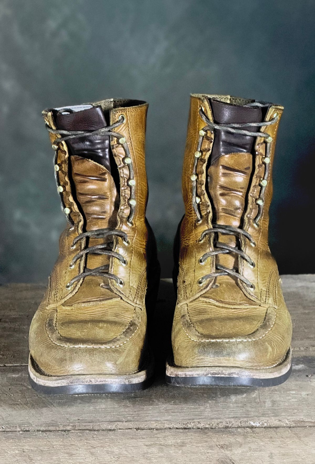 Photo by DocLineman on March 1, 2026 of the Nicks Ranger MTO in Horween Acorn Cypress.