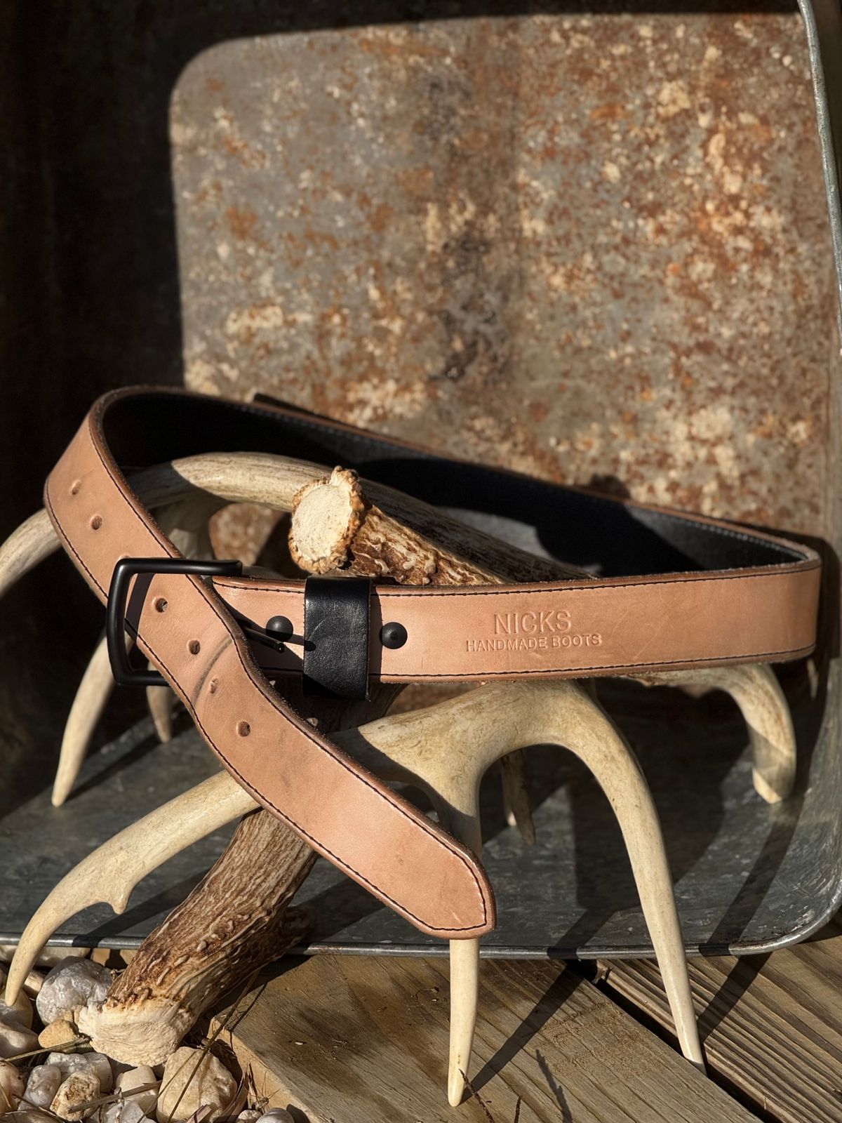 Photo by DocLineman on December 1, 2025 of the Nicks Natural Blackout in Wickett & Craig Natural Veg Tan.