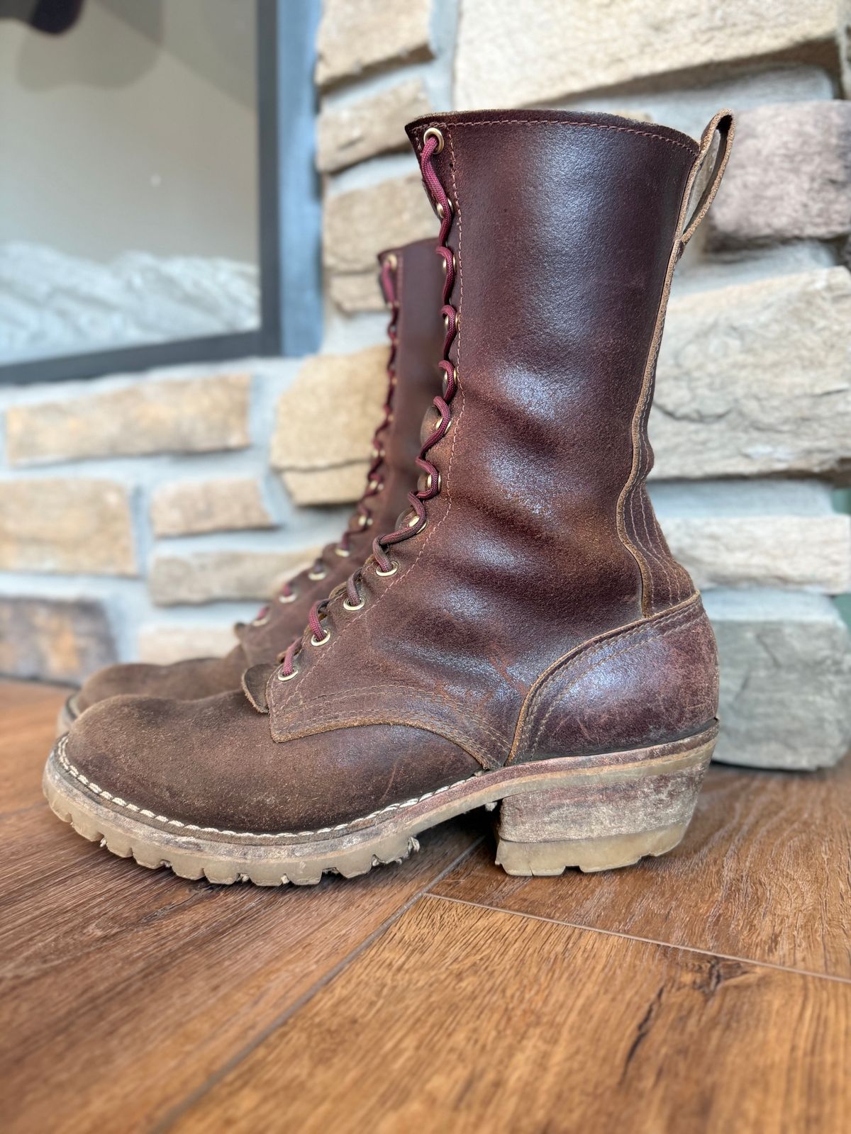 Photo by DocLineman on December 1, 2024 of the Nicks MTO in Horween Tan Waxed Flesh.