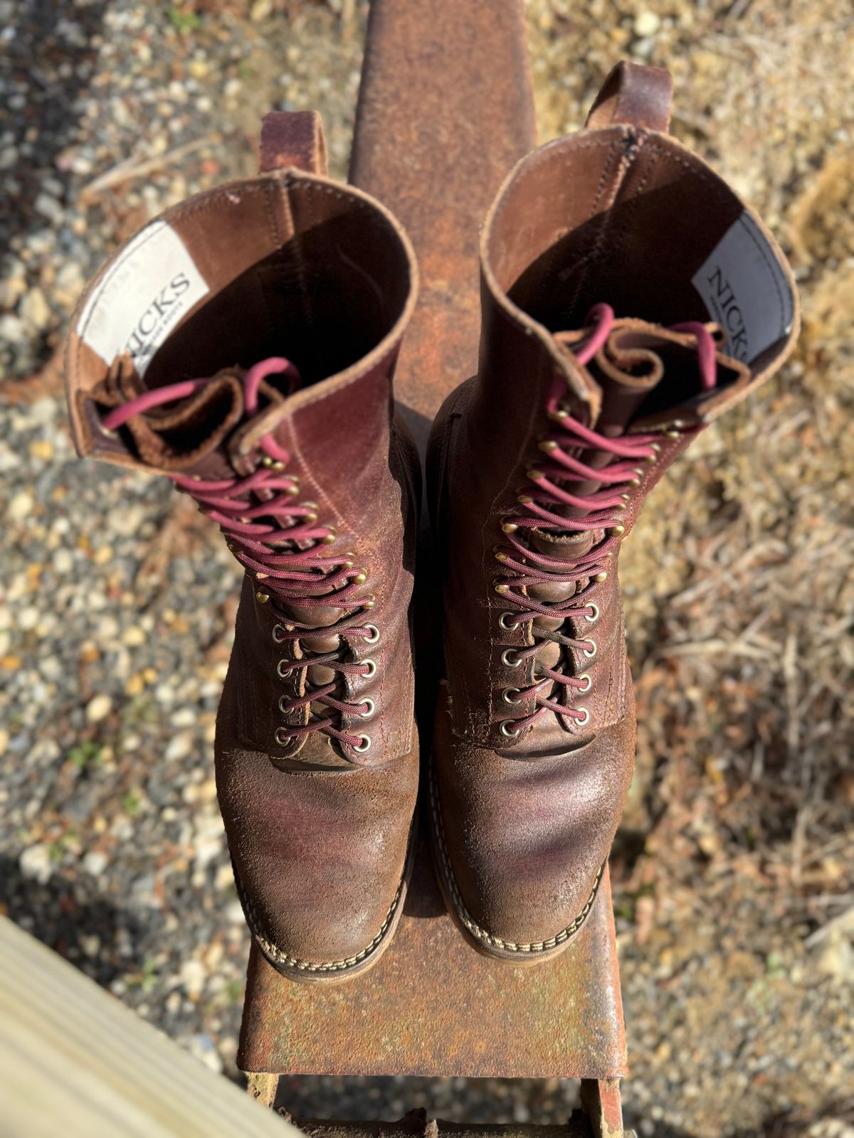 Photo by DocLineman on January 1, 2025 of the Nicks MTO in Horween Tan Waxed Flesh.