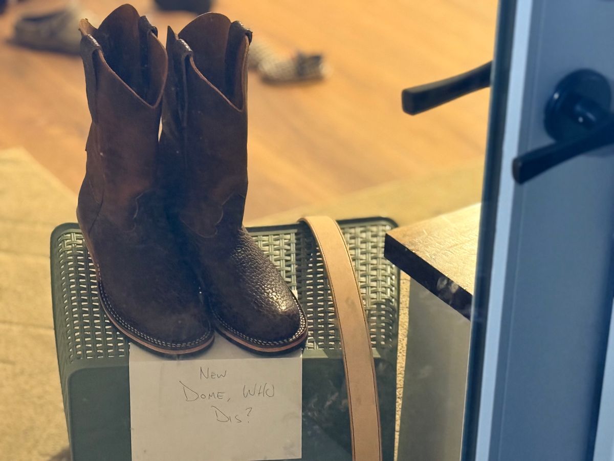 Photo by DocLineman on October 1, 2025 of the Nicks Palouse in Horween Orange Predator & Horween Walnut Bullhide.