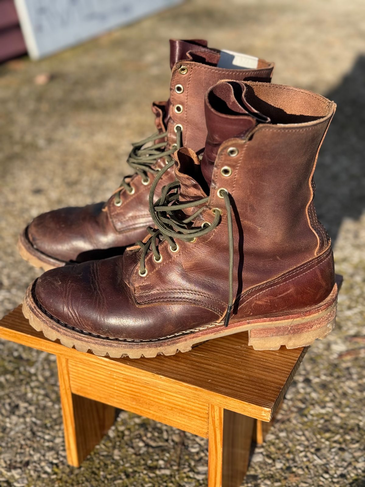 Photo by DocLineman on December 4, 2023 of the Nicks Overlander in Horween Whiskey Predator.