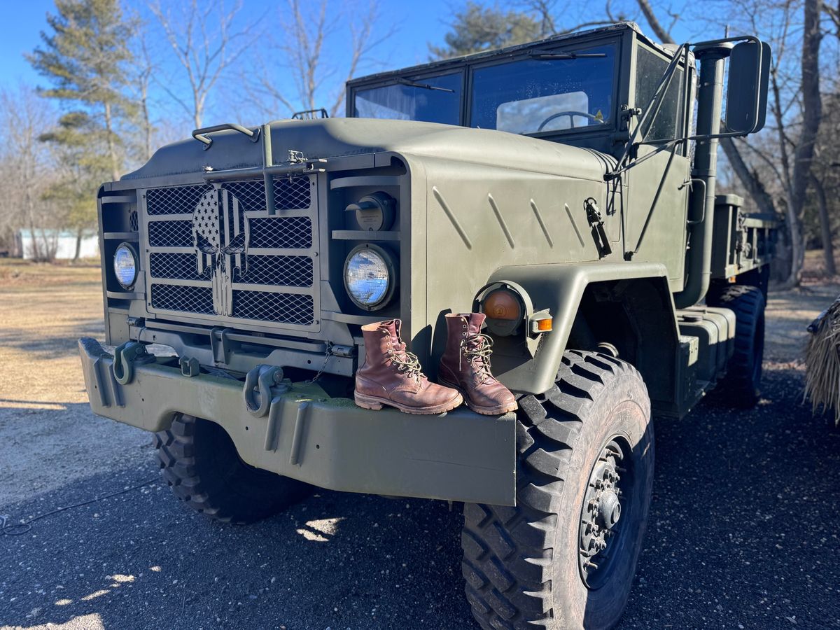 Photo by DocLineman on February 4, 2024 of the Nicks Overlander in Horween Whiskey Predator.