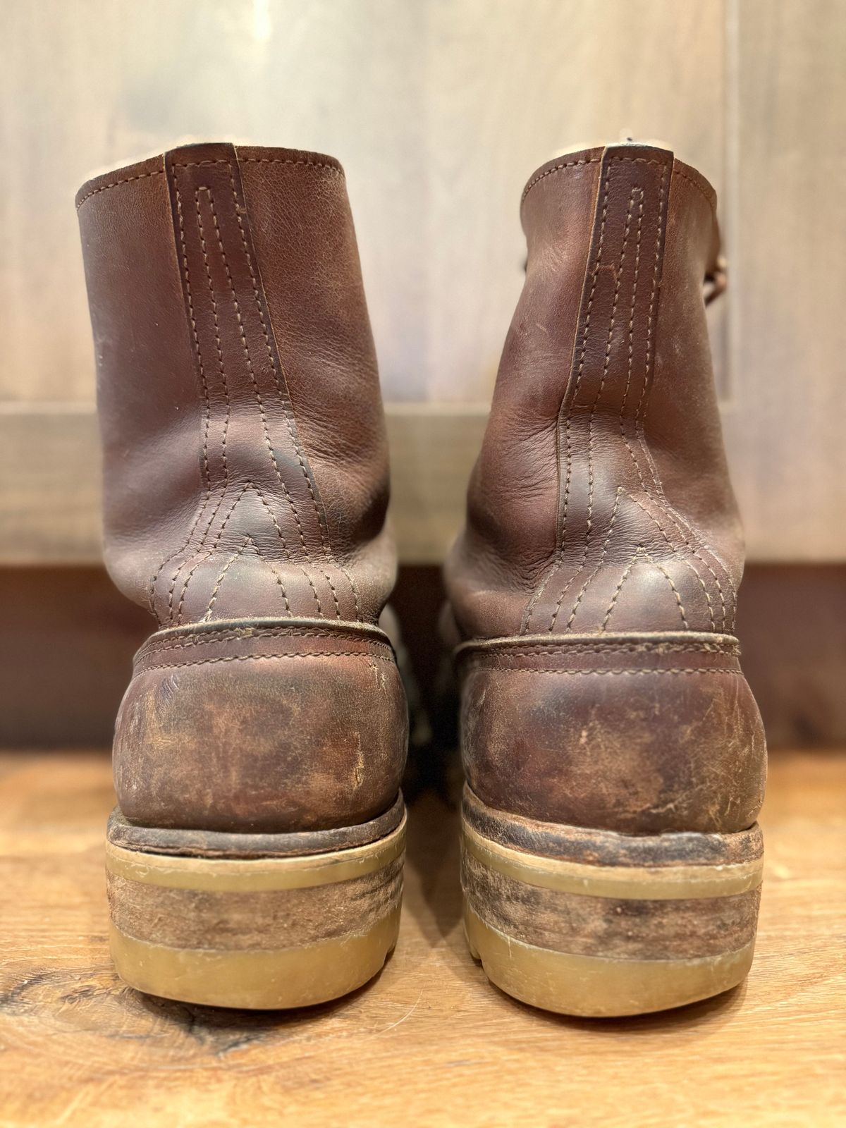 Photo by DocLineman on February 6, 2025 of the Nicks Overlander in Horween Whiskey Predator.