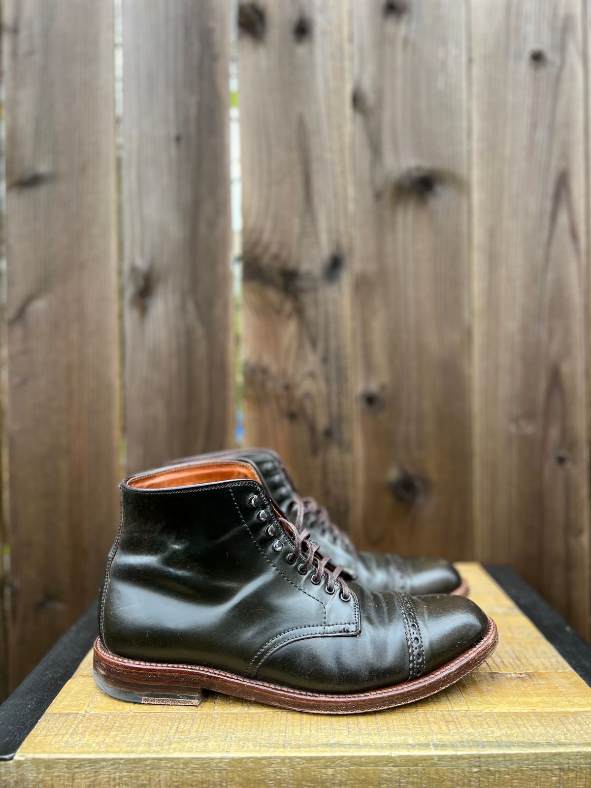 Photo by JupiterIsBeautiful on February 4, 2023 of the Alden Perforated Cap Toe Boot in Horween Old Bronze Shell Cordovan.