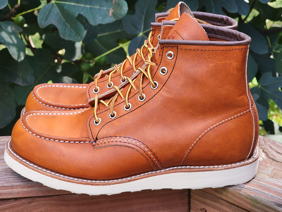 Photo by wwshehan on October 3, 2023 of the Red Wing 6-Inch Classic Moc in S.B. Foot Oro Legacy.