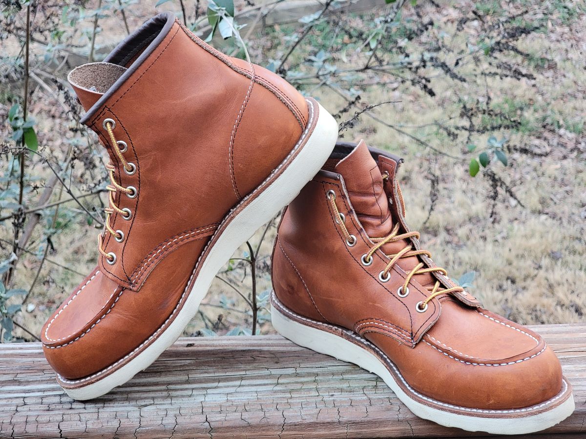 Photo by wwshehan on February 5, 2024 of the Red Wing 6-Inch Classic Moc in S.B. Foot Oro Legacy.