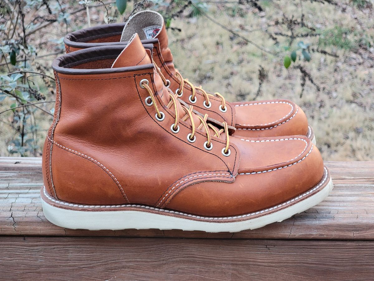 Photo by wwshehan on February 5, 2024 of the Red Wing 6-Inch Classic Moc in S.B. Foot Oro Legacy.