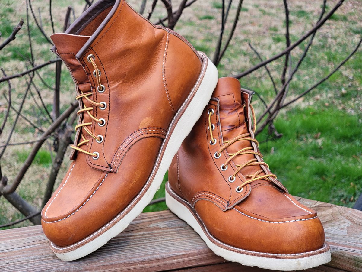 Photo by wwshehan on March 4, 2024 of the Red Wing 6-Inch Classic Moc in S.B. Foot Oro Legacy.