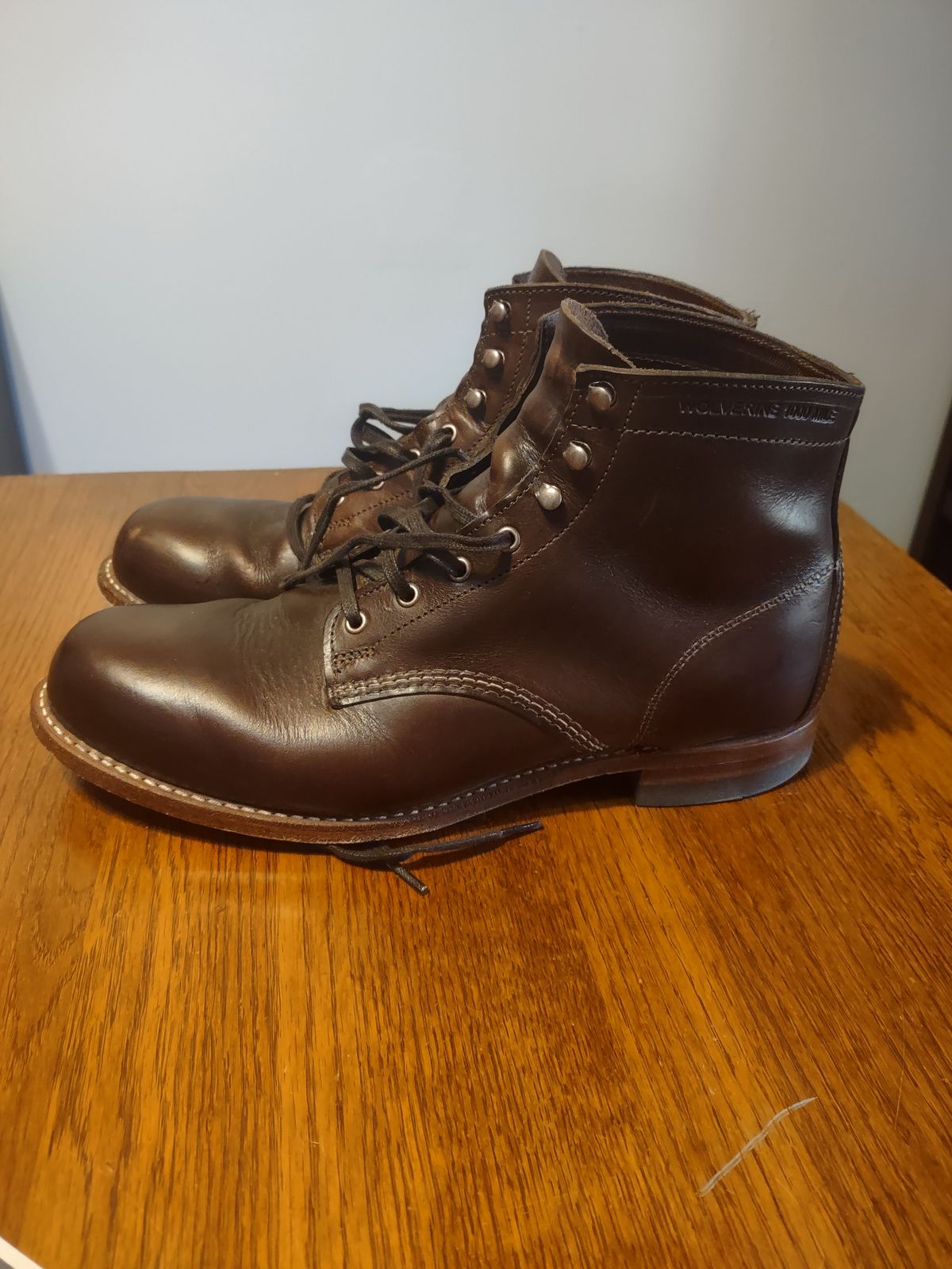 Photo by professorsartorial on November 1, 2023 of the Wolverine 1000 Mile Plain-Toe Boot in Horween Brown Chromexcel.