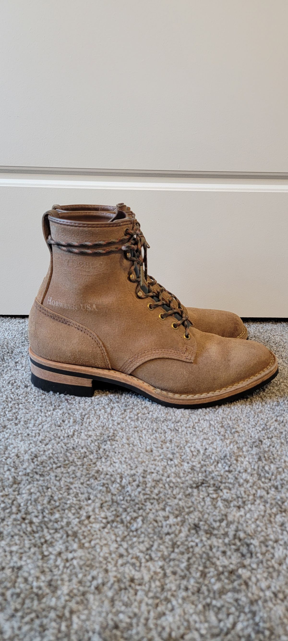 Photo by DexterityDev on November 1, 2022 of the Wesco Hendrik in Horween Natural Chromexcel Horsehide Roughout.
