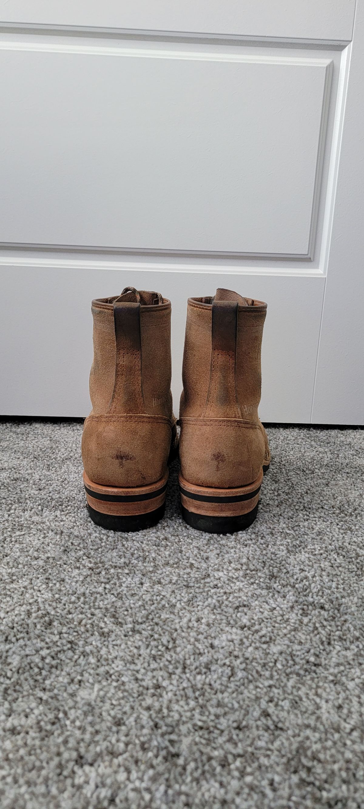 Photo by DexterityDev on February 2, 2023 of the Wesco Hendrik in Horween Natural Chromexcel Horsehide Roughout.