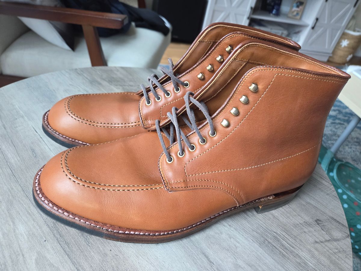 Photo by chorizohowitzer on October 16, 2025 of the Alden Indy Boot in Saddle Tan Calfskin.