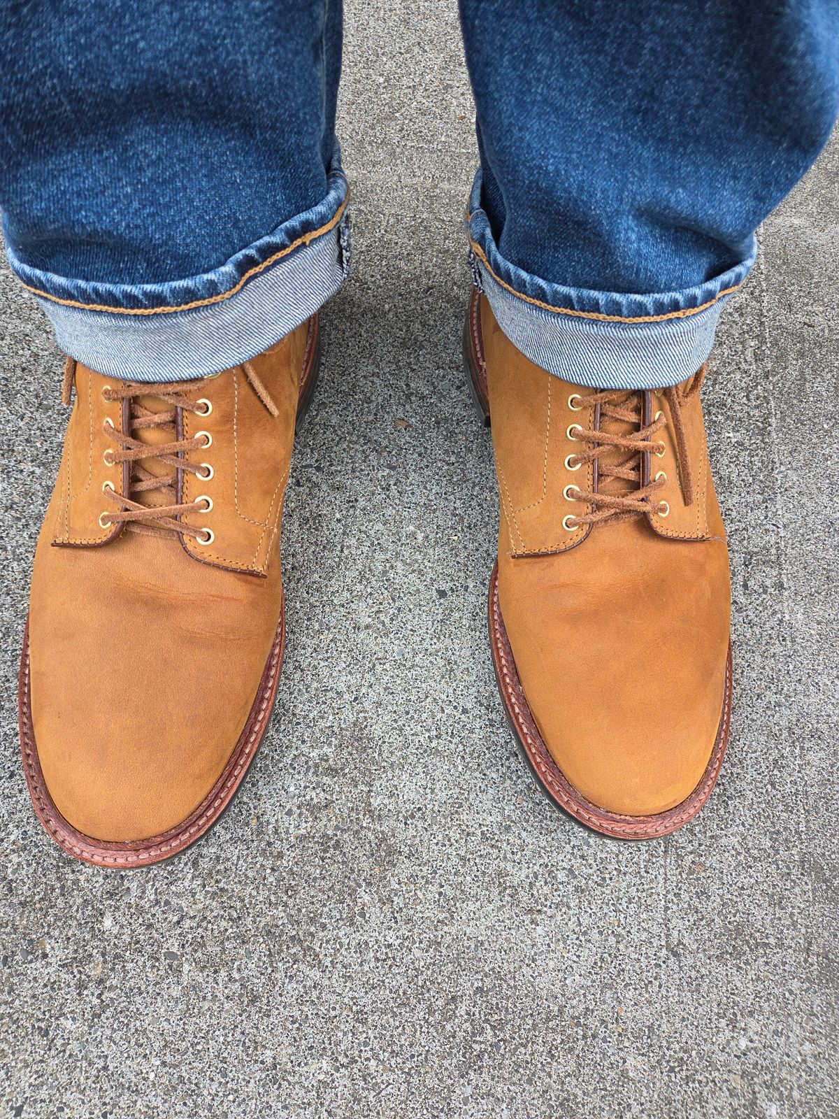 Photo by chorizohowitzer on September 4, 2025 of the Alden Plain Toe Boot in Horween Tan Smooth Chamois.