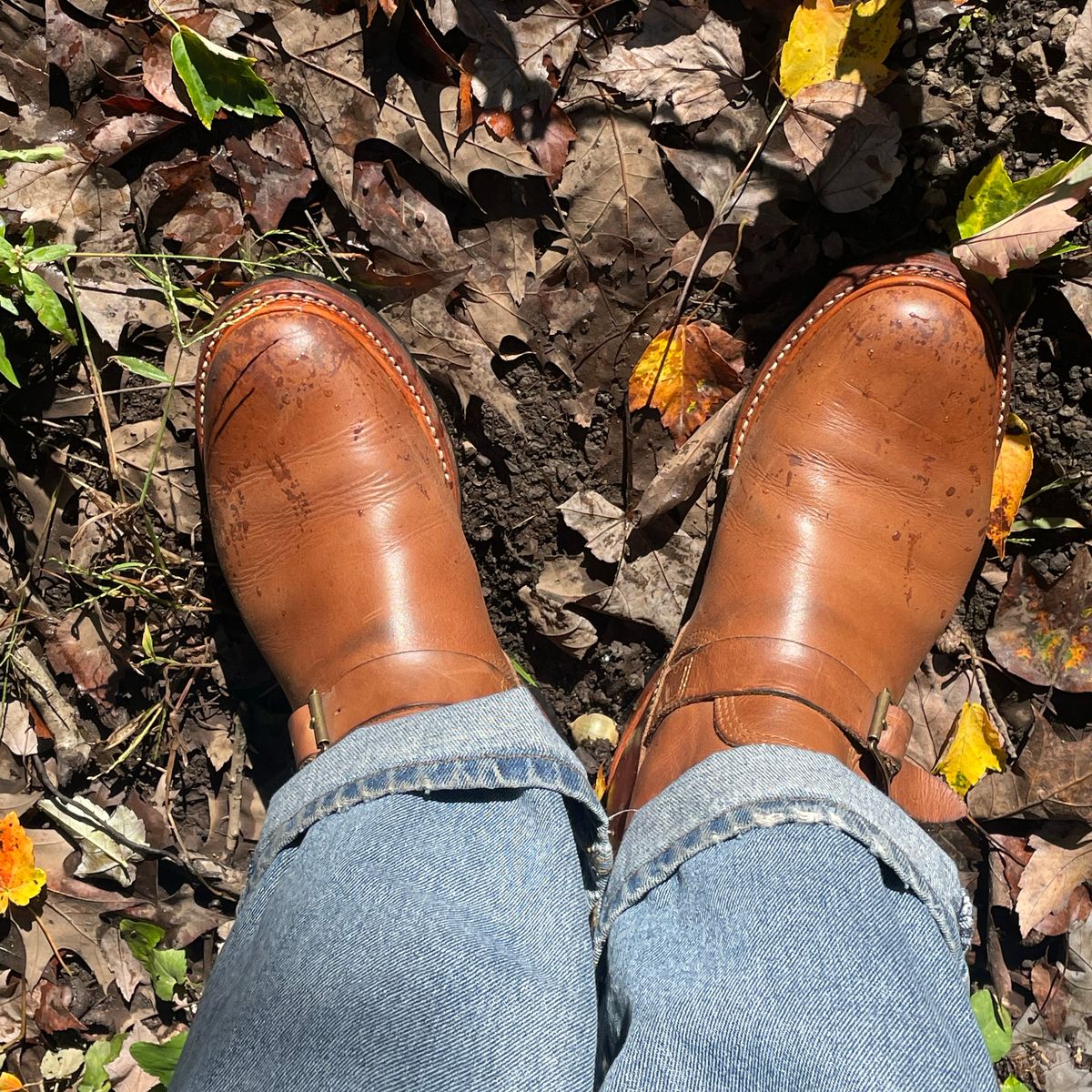 Photo by 9268Klondike on September 14, 2023 of the John Lofgren Wabash Engineer Boots in Horween Natural Chromexcel.