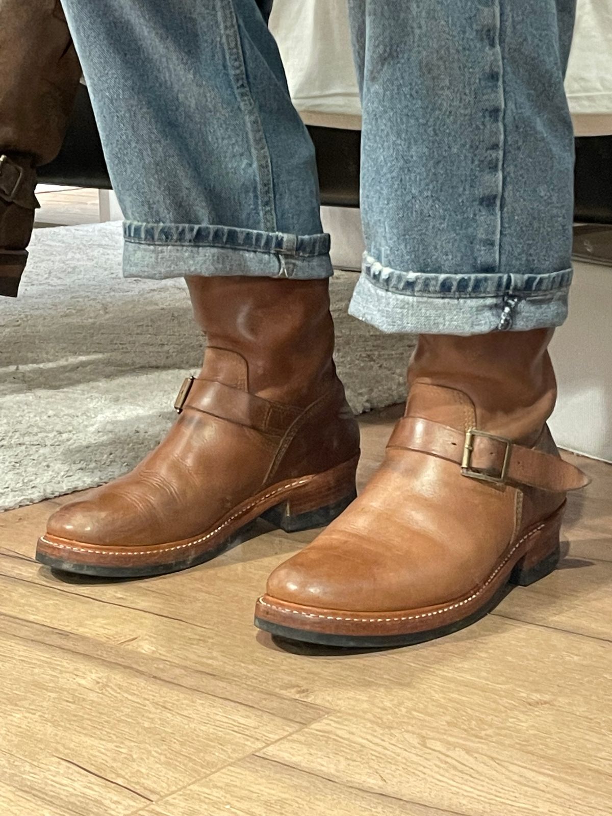 Photo by 9268Klondike on September 14, 2023 of the John Lofgren Wabash Engineer Boots in Horween Natural Chromexcel.