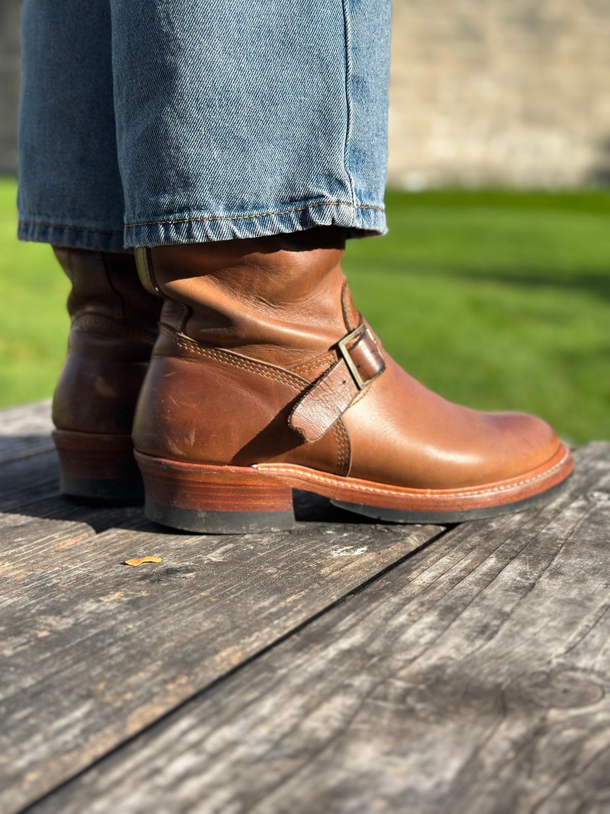 Photo by 9268Klondike on October 8, 2023 of the John Lofgren Wabash Engineer Boots in Horween Natural Chromexcel.