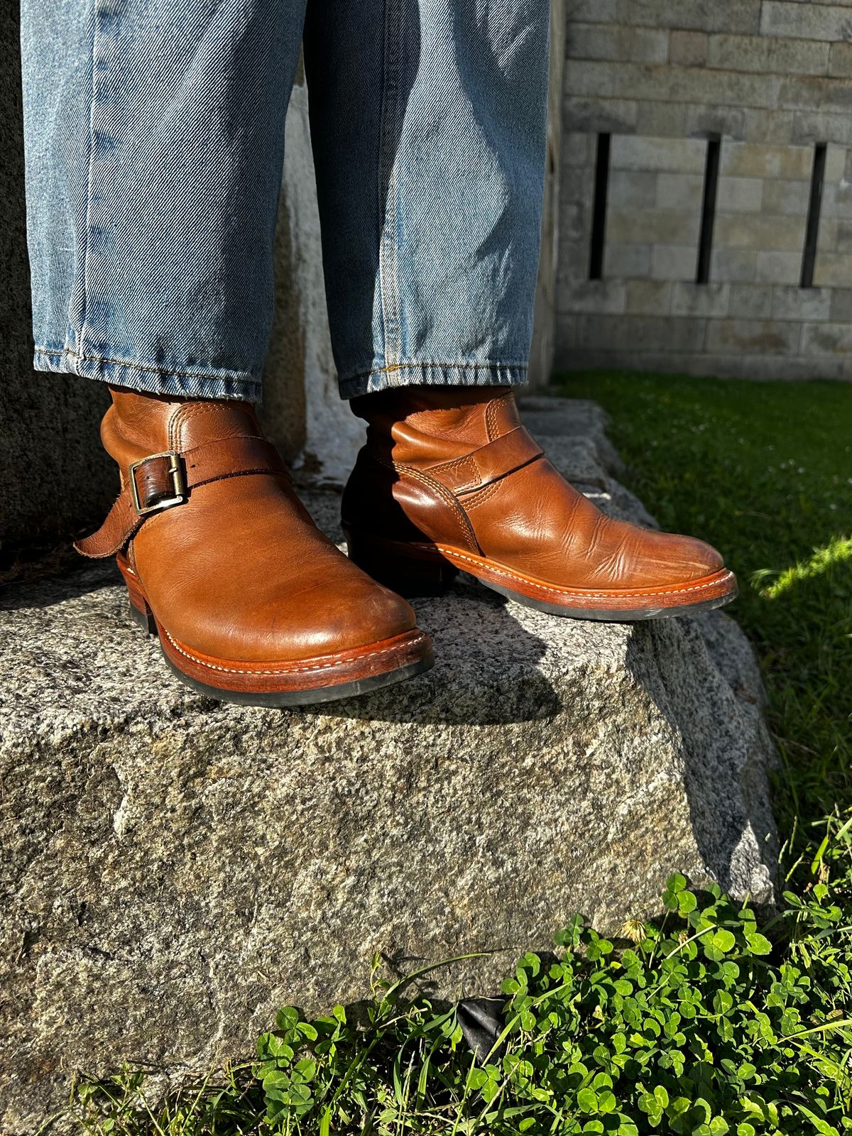 Photo by 9268Klondike on October 8, 2023 of the John Lofgren Wabash Engineer Boots in Horween Natural Chromexcel.