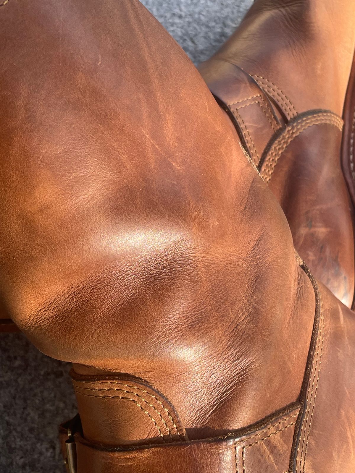 Photo by 9268Klondike on October 8, 2023 of the John Lofgren Wabash Engineer Boots in Horween Natural Chromexcel.