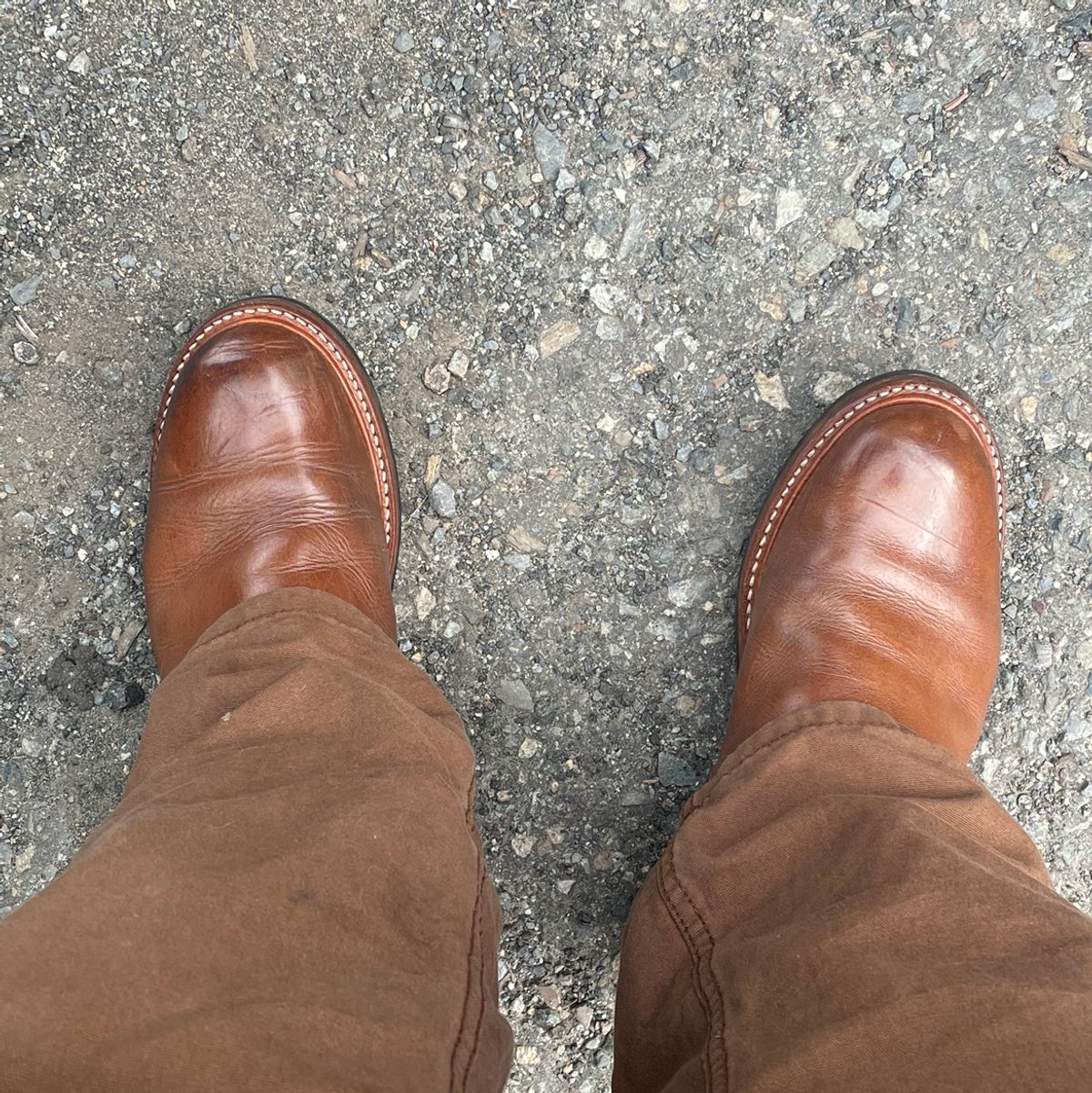 Photo by 9268Klondike on October 22, 2023 of the John Lofgren Wabash Engineer Boots in Horween Natural Chromexcel.