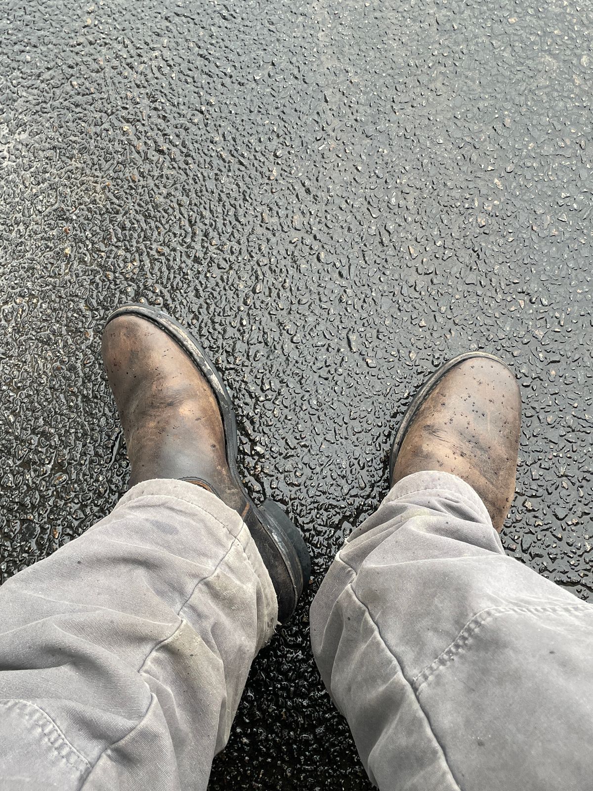 Photo by 9268Klondike on February 18, 2026 of the Attractions BILTBUCK Engineer Boots in Black Italian Horsebutt.