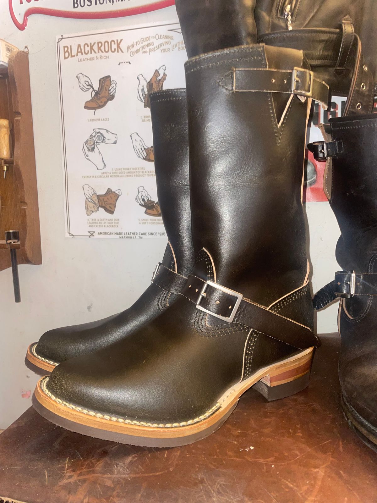 Photo by 9268Klondike on February 23, 2024 of the Wesco 1939 Engineer Boot in Horween Olive Waxed Flesh.