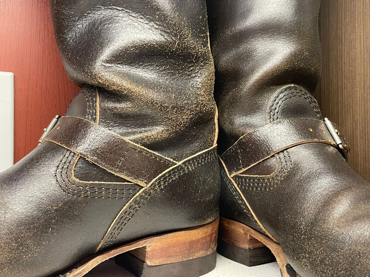 Photo by 9268Klondike on May 21, 2026 of the Wesco Quick Strikers in Horween Olive Waxed Flesh.