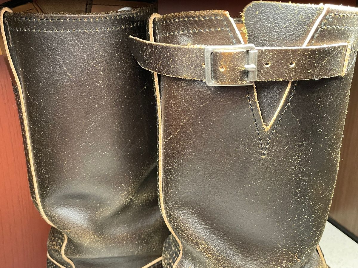 Photo by 9268Klondike on May 21, 2026 of the Wesco Quick Strikers in Horween Olive Waxed Flesh.