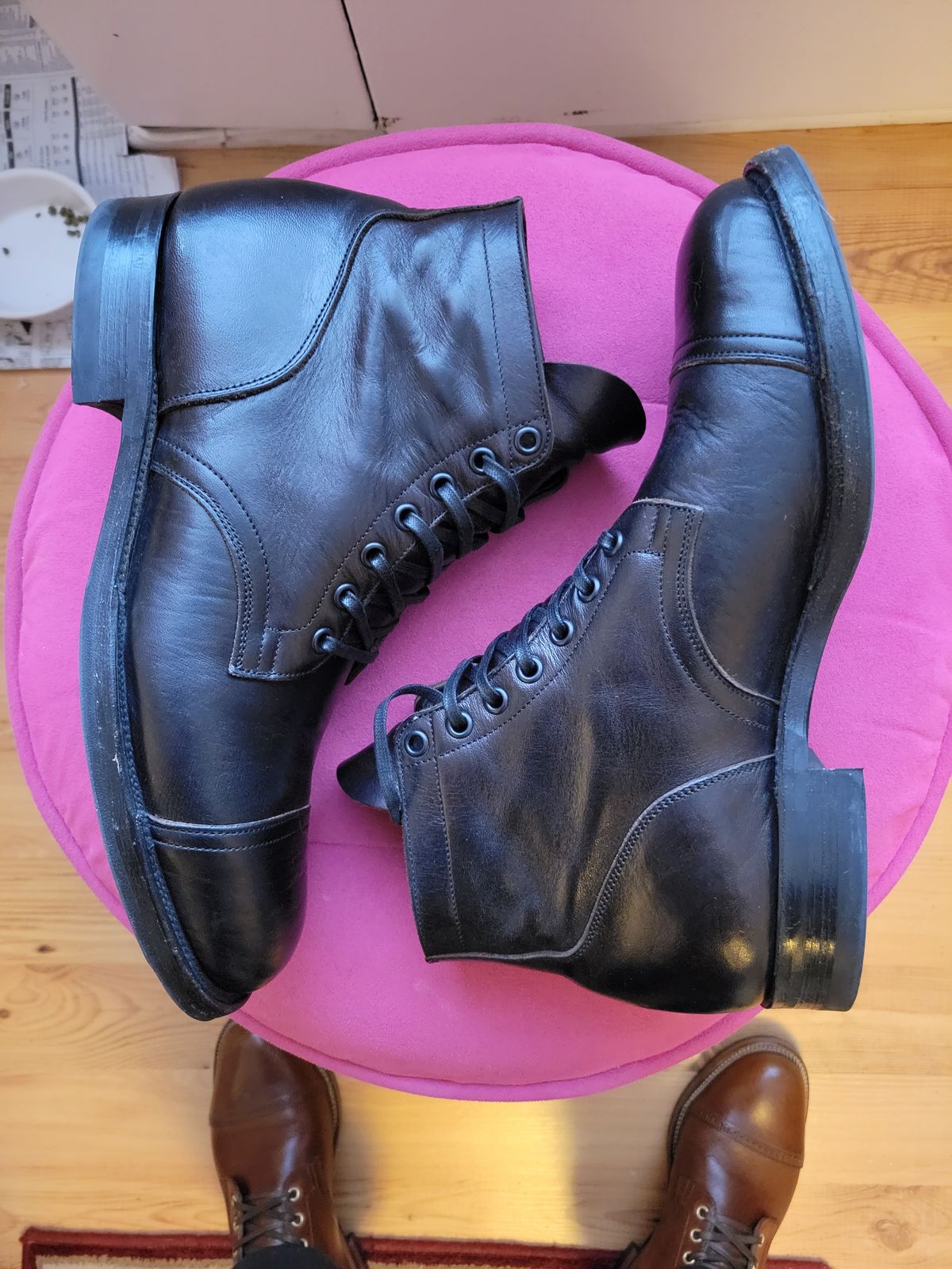 Photo by CrizzleLovesNaps on March 1, 2023 of the Viberg Service Boot in Shinki Black Latigo Teacore Horsehide.