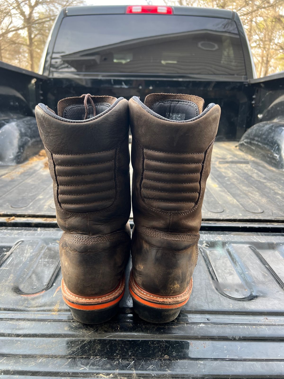 Photo by HensleyBrandon on January 2, 2024 of the Chippewa Thunderstruck 10" Logger in Brunette Waterproof Full Grain.