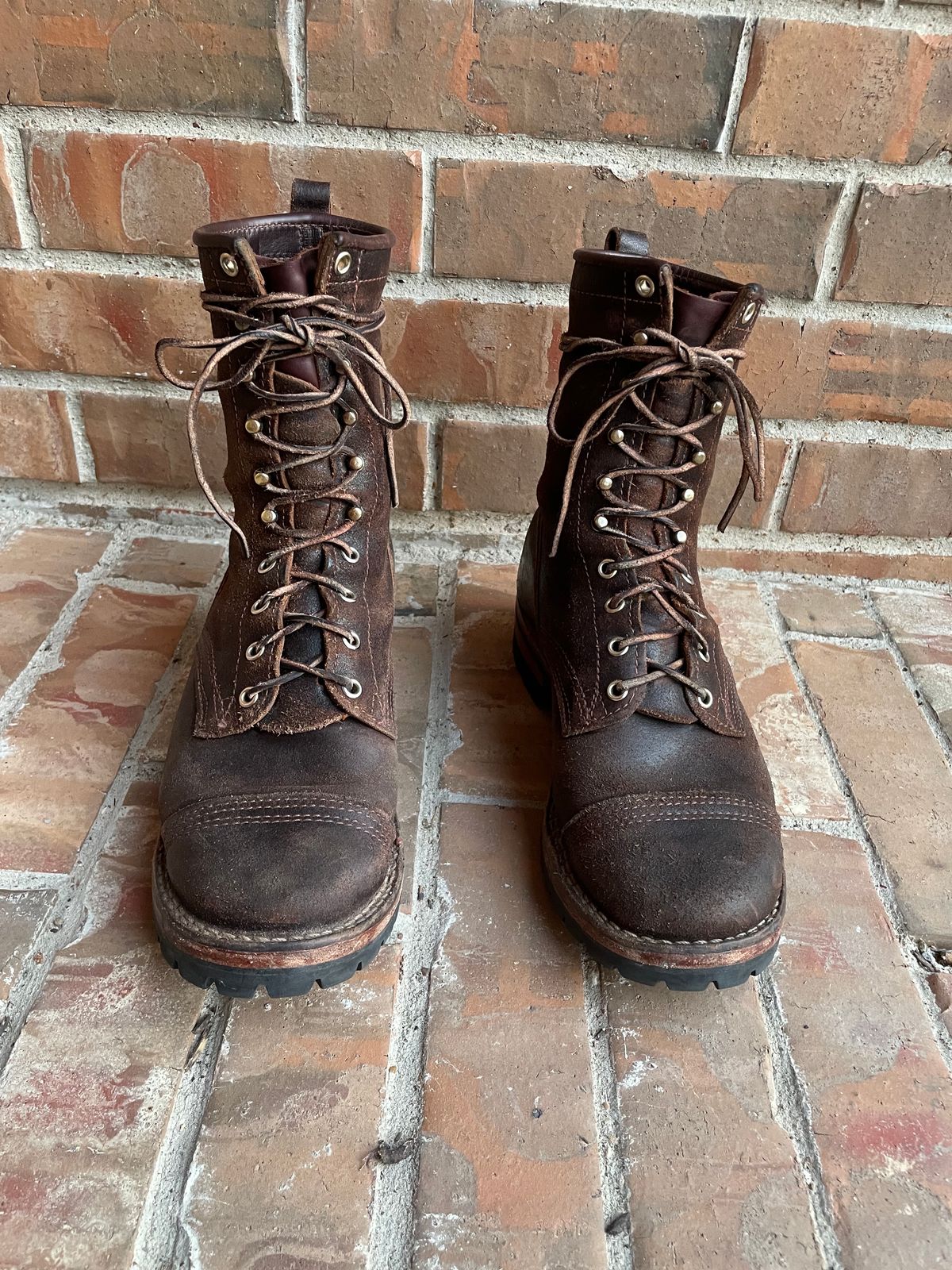 Photo by Greatlakes82 on September 1, 2023 of the Nicks Overlander in Horween Brown Waxed Flesh.