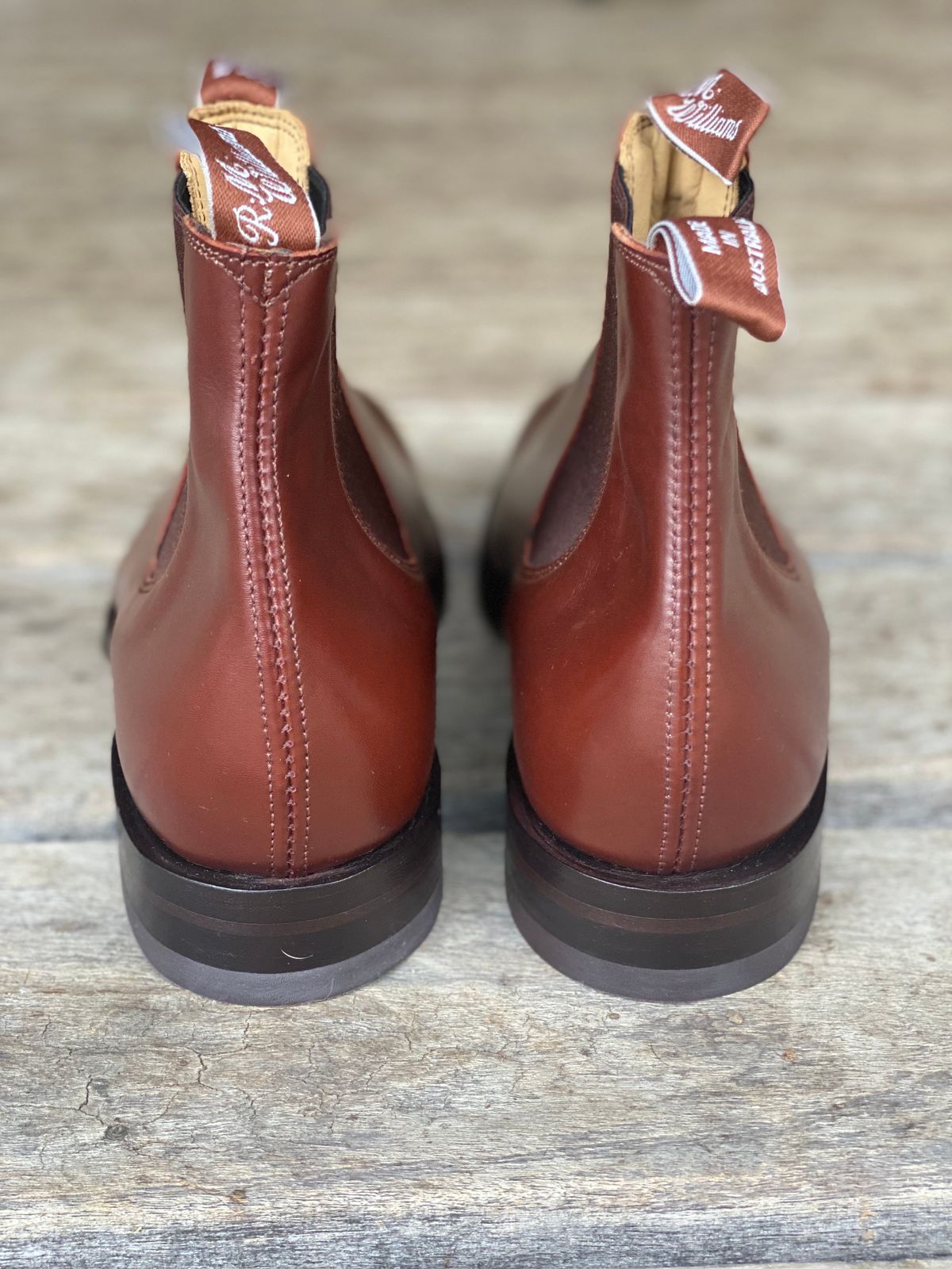 Photo by downunderthunder on October 1, 2022 of the R.M. Williams Signature Craftsman Boot in Dark Tan Veal Calf.