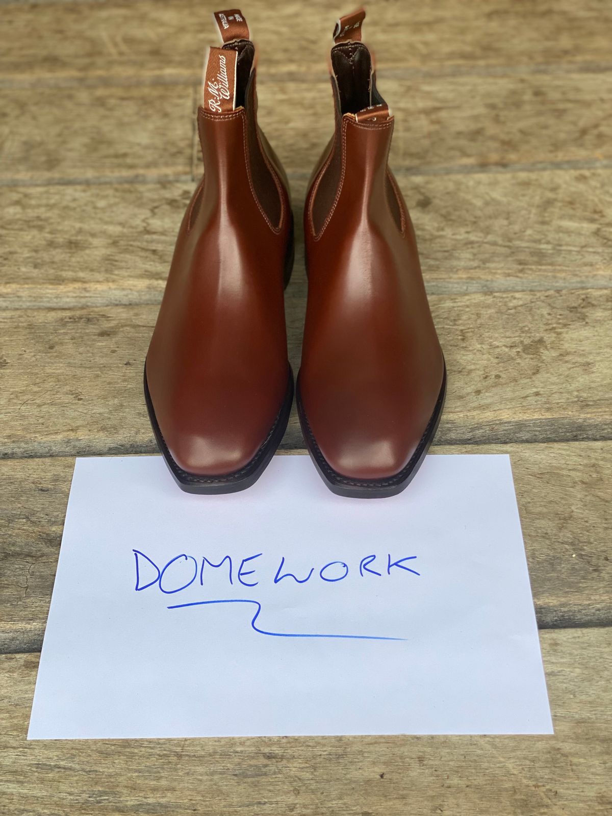 Photo by downunderthunder on October 1, 2022 of the R.M. Williams Signature Craftsman Boot in Dark Tan Veal Calf.